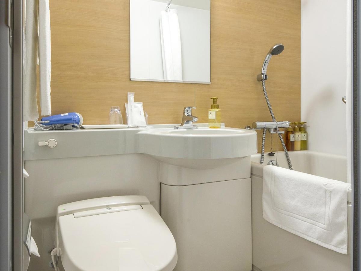 Amenity Hotel In Hakata Фукуока Экстерьер фото